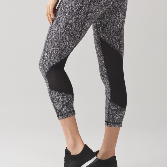 Lululemon pace rival crop - Picture 3 of 6